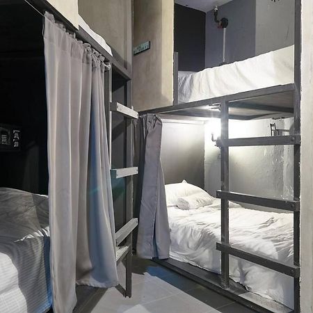 We Hostel And Suites Miraflores By Stand Out Hotels Collection Santo Domingo Kültér fotó
